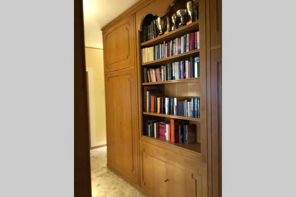 Apartment Via Sparano Suite Bari Italy